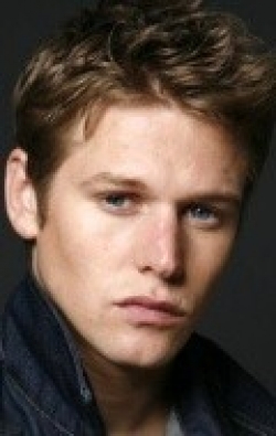 Zach Roerig pictures