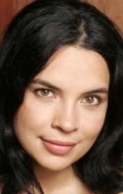 Zuleikha Robinson - bio and intersting facts about personal life.